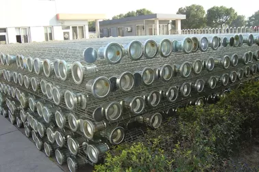 SGS High Efficiency Filter Media Bag Galvanized Cage For Supporting Filter Bags